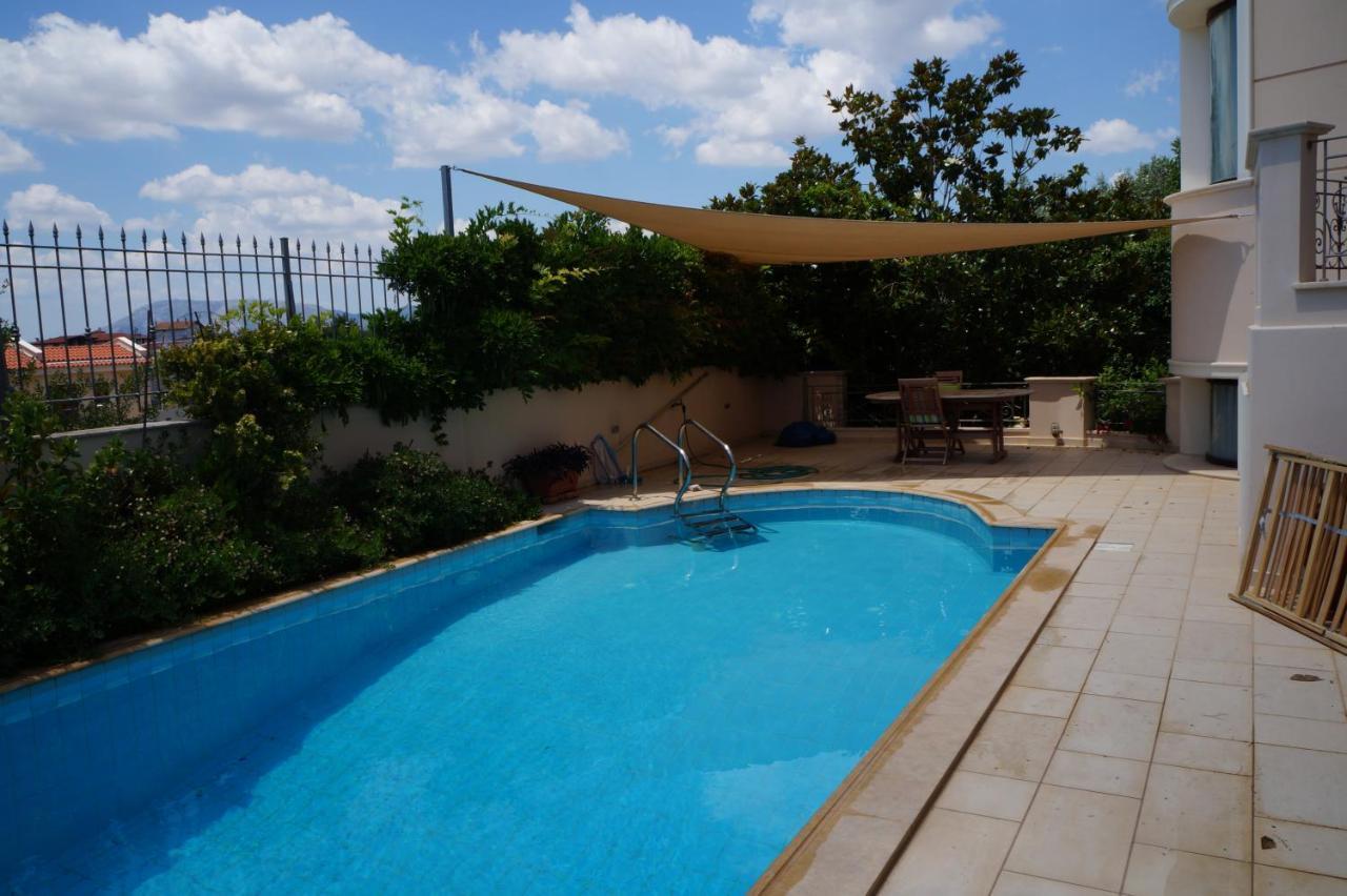 Apartment With A Garden, Bbq, Swimming Pool And Jacuzzi Dhráfi Zewnętrze zdjęcie