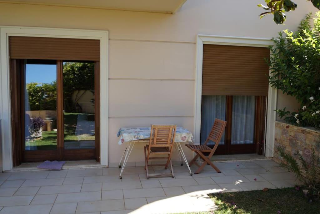Apartment With A Garden, Bbq, Swimming Pool And Jacuzzi Dhráfi Zewnętrze zdjęcie